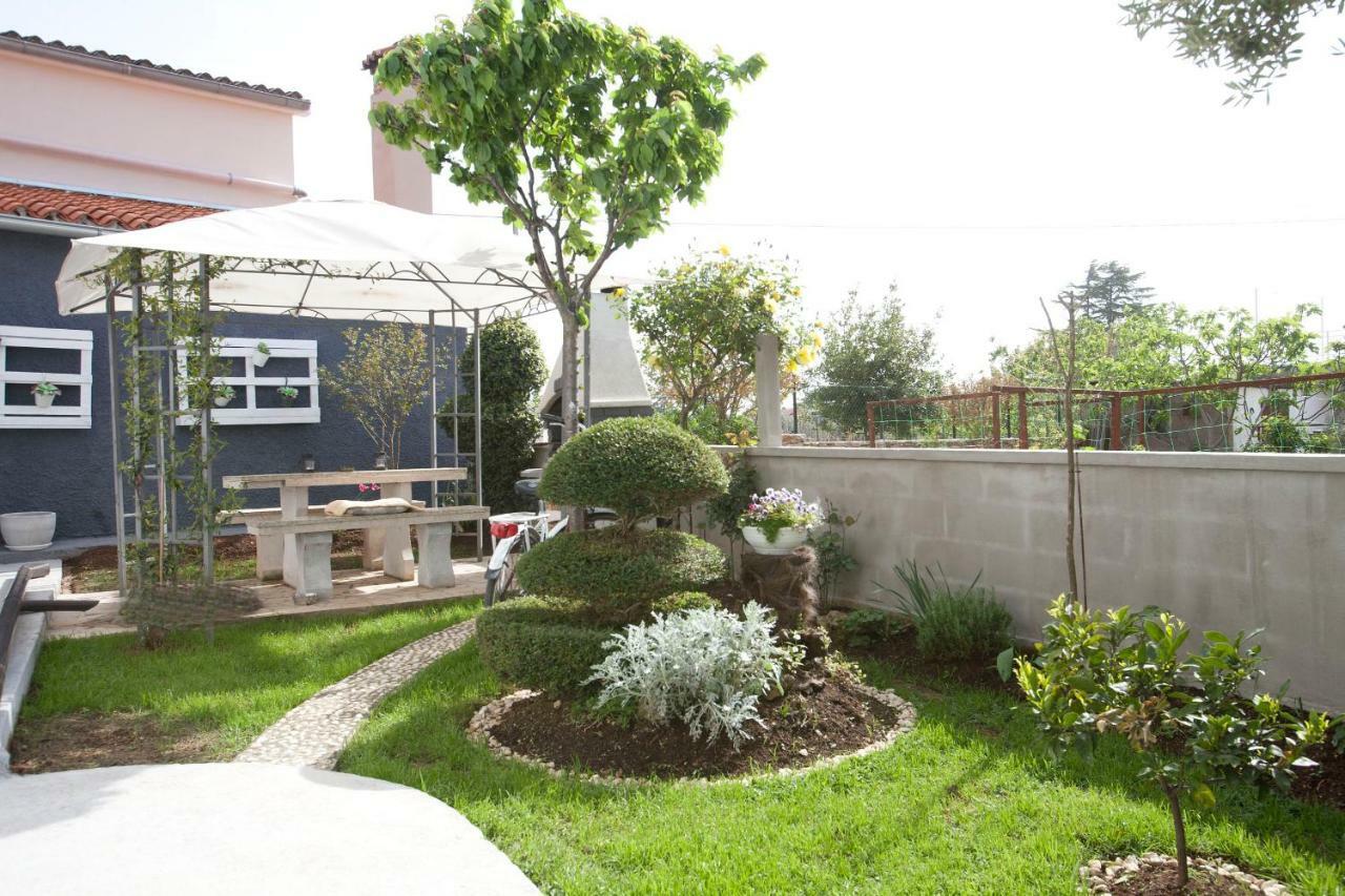 Apartment Ana Fažana Esterno foto